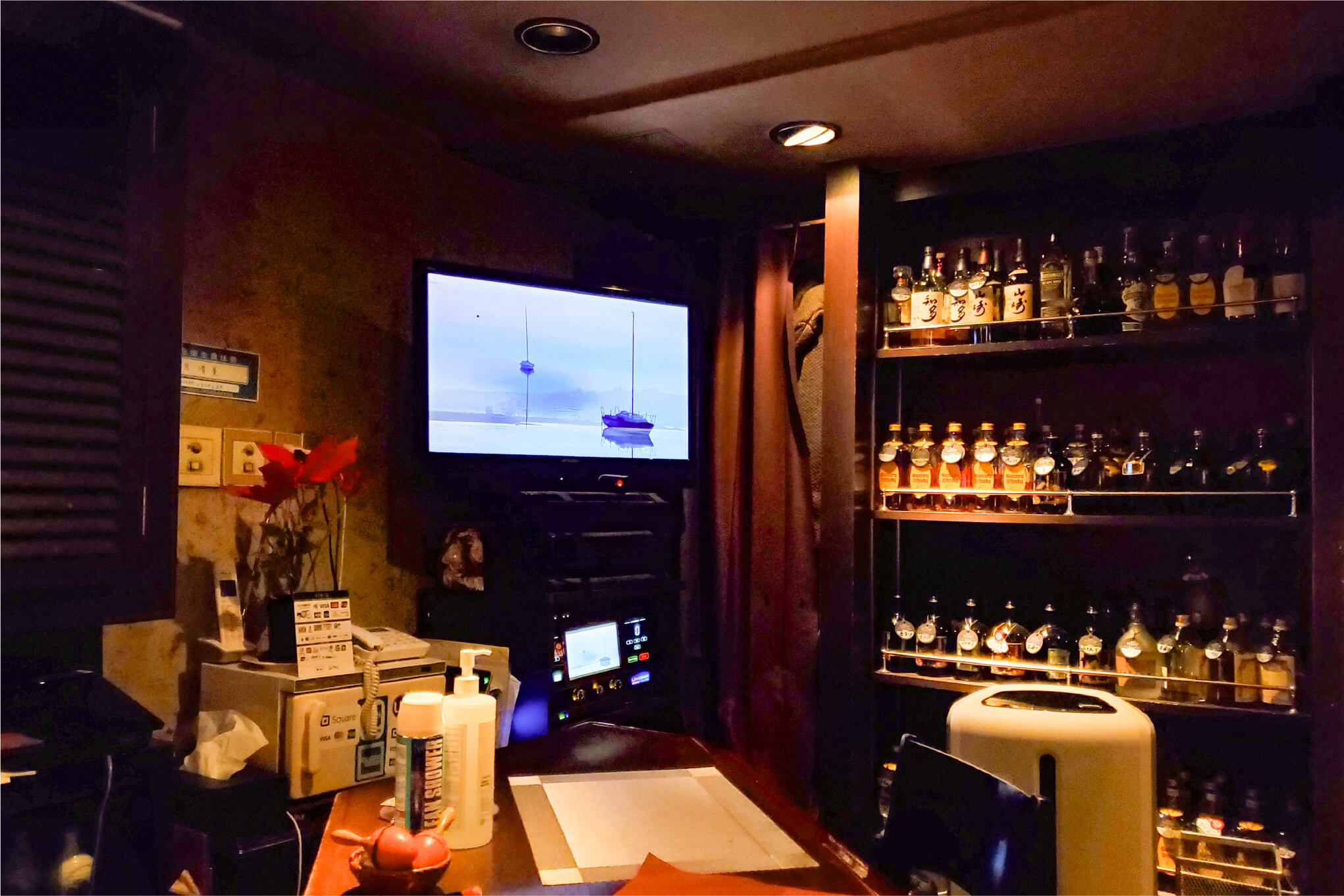 スナック ら・らの店内