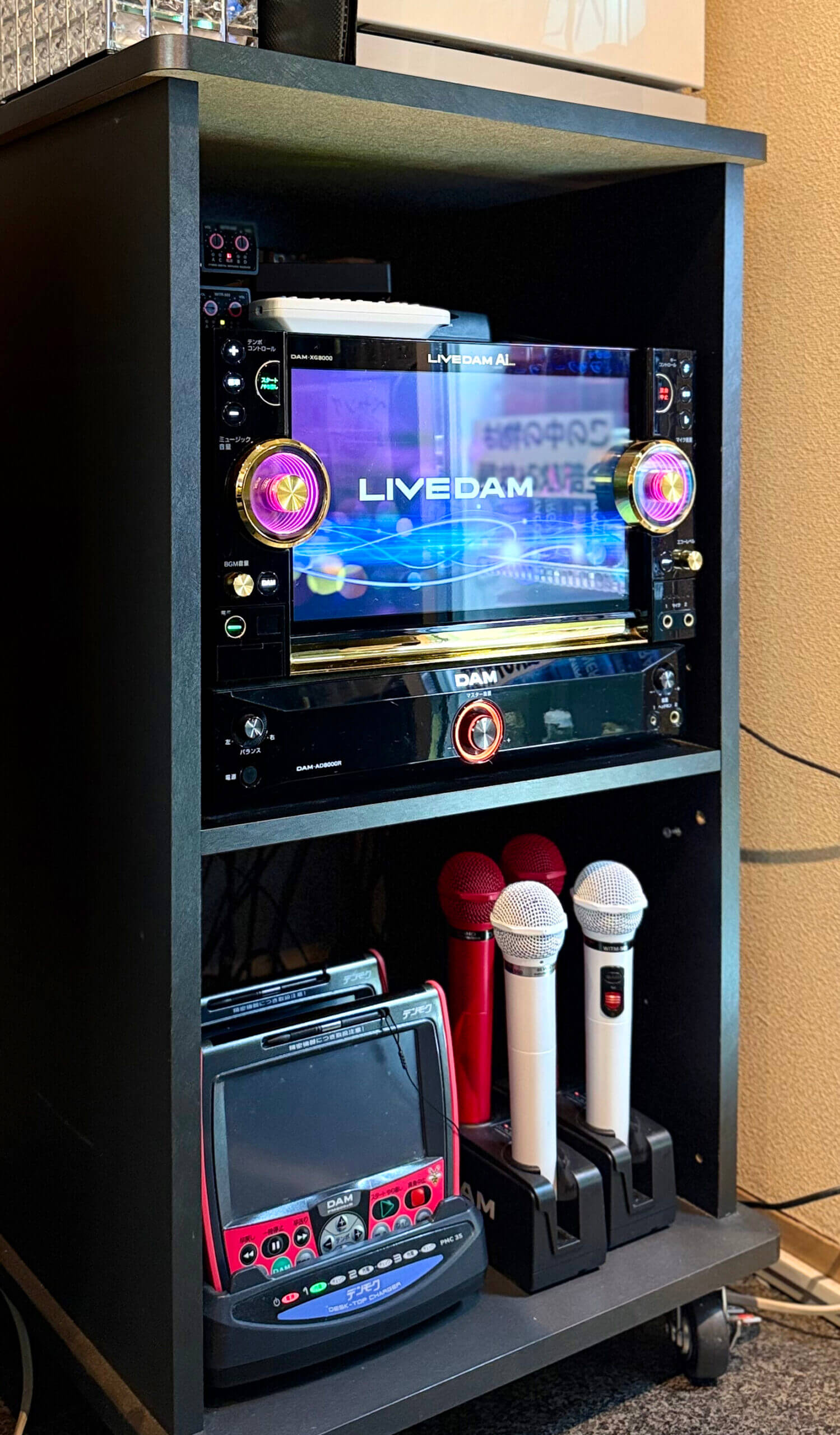 カラオケ・スナックバー「希望」のカラオケ機器